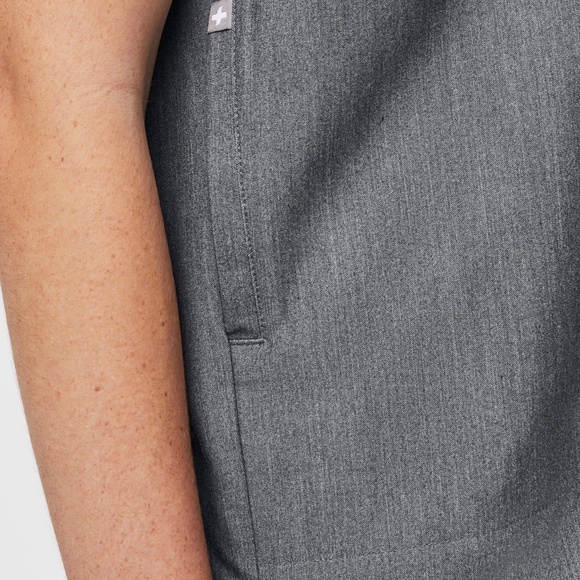 Figs Women's Rafaela Oversized Scrub Top in Graphite - Picture 3 of 9